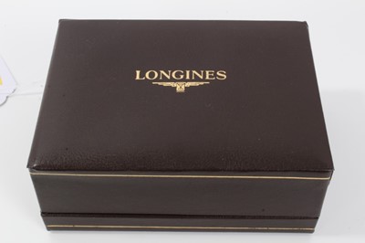 Lot 160 - Gentlemen's Longines 9ct gold wristwatch on gold bracelet in box