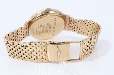 Lot 160 - Gentlemen's Longines 9ct gold wristwatch on gold bracelet in box