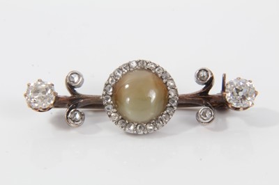 Lot 60 - Victorian diamond and cat’s eye brooch