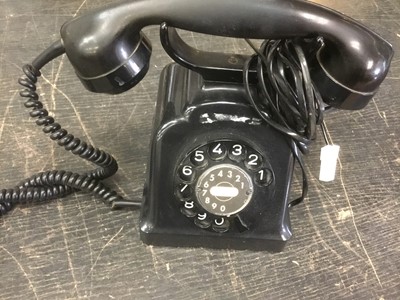 Lot 165 - Vintage telephone