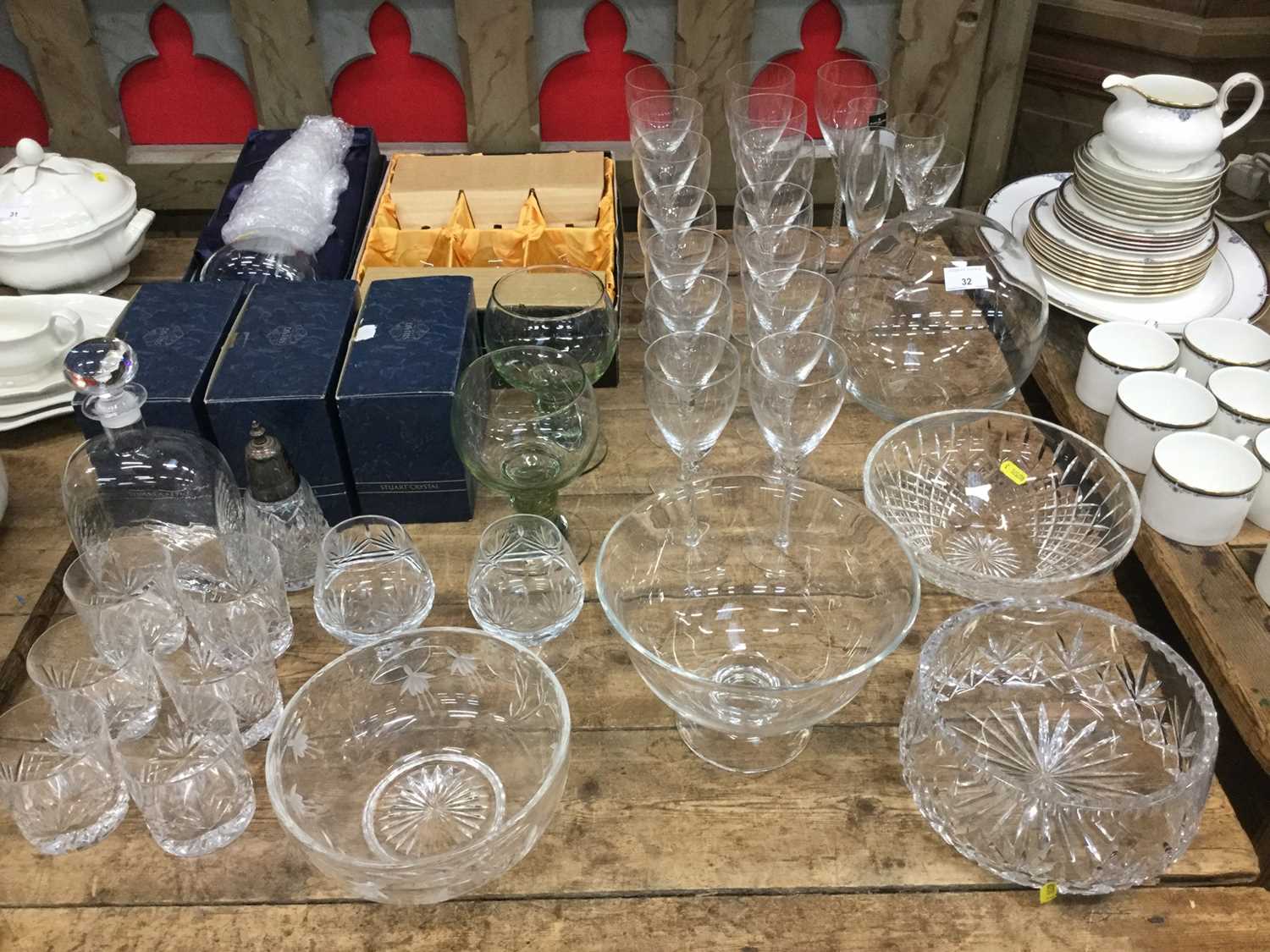 Lot 32 - Suite of Stuart Crystal and Dartington glassware