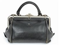 Lot 3125 - Vintage 'The Bridge' black leather Gladstone...