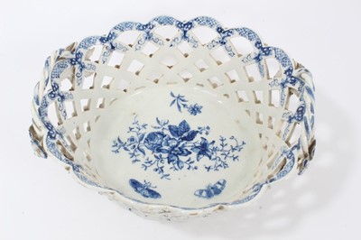 Lot 63 - Worcester basket