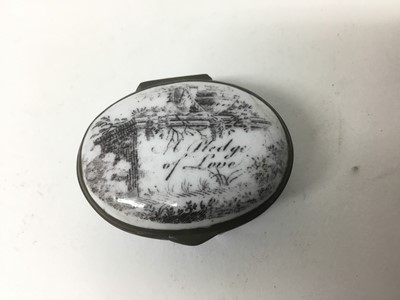 Lot 20 - A South Staffordshire enamel patch box 'A Pledge of Love' circa 1810-20