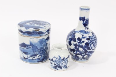 Lot 43 - 19th century Chinese blue and white porcelain