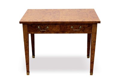Lot 736 - 19th century Biedermeier style figured thuya side table