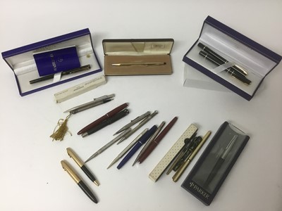 Lot 6 - Collection of pens and silver propelling pencils