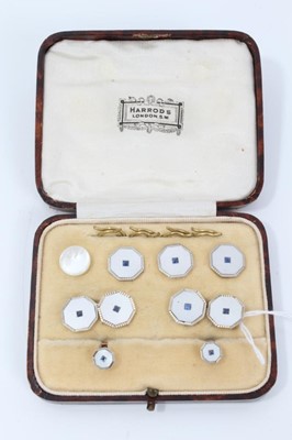 Lot 393 - Fine 1930s set of 9ct and 18ct gold, mother of pearl and sapphire set dress studs and pair cufflinks retailed by Harrods in original box complete with button fittings ( one button replaced )