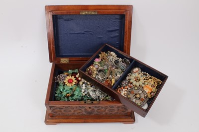 Lot 29 - Carved wood jewellery box containing vintage costume jewellery