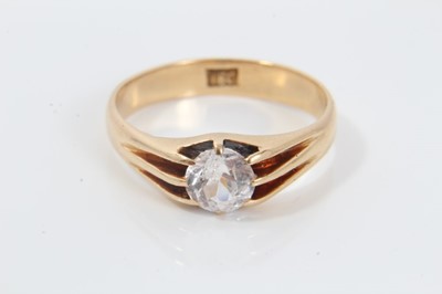 Lot 163 - Edwardian 18ct gold single stone ring