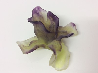 Lot 232 - Daum pate de verre dish in the form of a flower