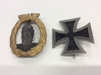 Lot 286 - Replica Nazi Iron Cross (First Class), together with a Replica Nazi Minesweepers, Sub- Chasers and Escort Vessels War Badge (2)