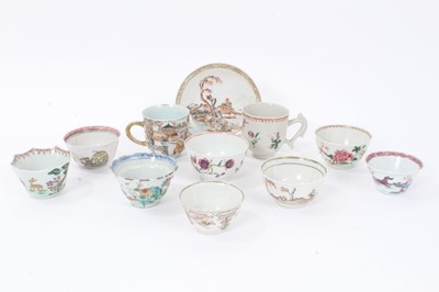 Lot 27 - 18th century Chinese export porcelain tea wares, including a finely painted figural cup, a floral painted cup, an enamelled tea bowl and saucer, and seven tea bowls with various patterns, including...