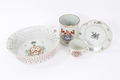 Lot 29 - Group of 18th century Chinese armorial porcelain