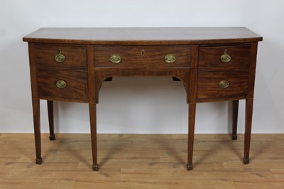 Lot 701 - George III mahogany bowront sideboard