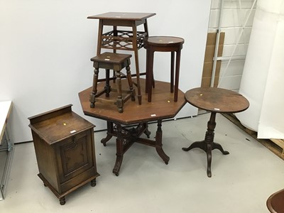 Lot 122 - Group of furniture to include a Georgian mahogany country tripod table, Edwardian walnut octagonal centre table, Edwardian inlaid mahogany occasional table, plant stand, oak tool and a 1930s oak co...
