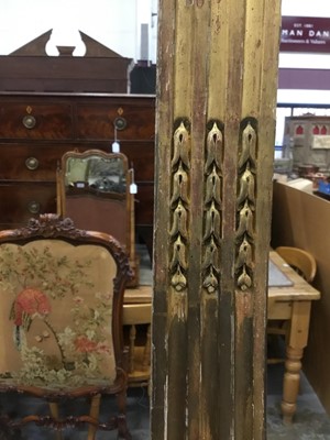 Lot 776 - 19th century marble topped carved gilt console table