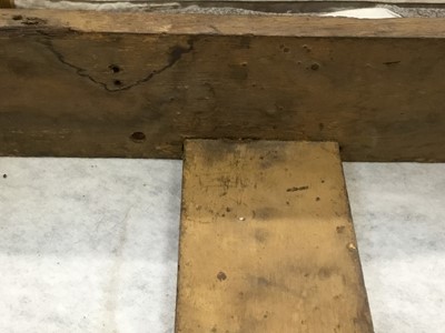 Lot 776 - 19th century marble topped carved gilt console table