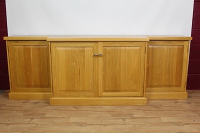 Lot 769 - Large modern oak breakfront sideboard