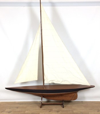 Lot 768 - Exceptionally large pond yacht