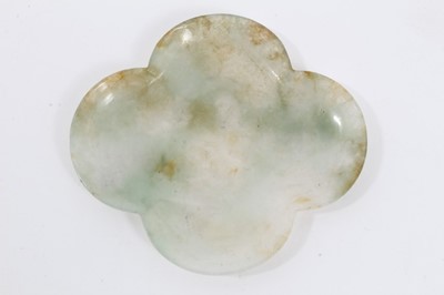 Lot 462 - Antique Chinese green jade quatrefoil dish, 8 x 7.5cm