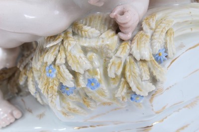 Lot 189 - Meissen group of three putti, c.1860-80