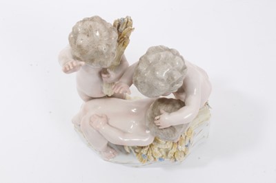 Lot 189 - Meissen group of three putti, c.1860-80