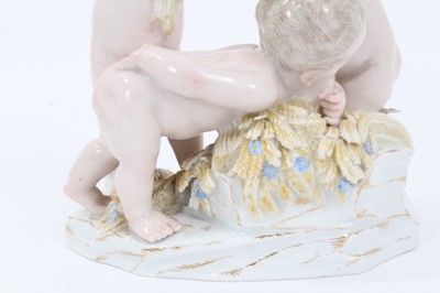 Lot 189 - Meissen group of three putti, c.1860-80