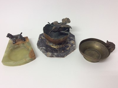 Lot 525 - Austrian cold painted bronze of a spaniel on alabaster ash tray, two further similar