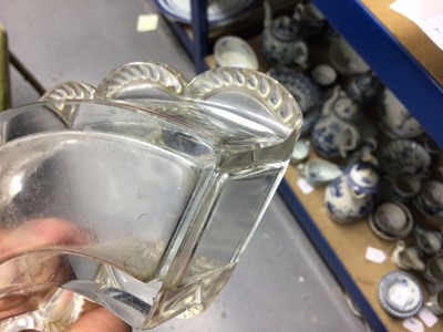 Lot 129 - Six piece Lalique glass table centre
