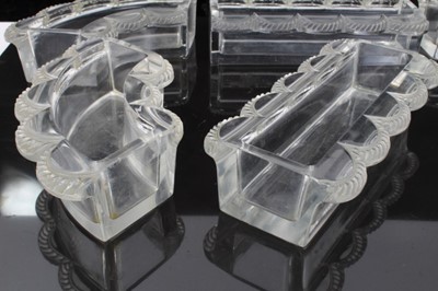 Lot 129 - Six piece Lalique glass table centre