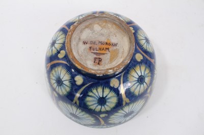 Lot 128 - William de Morgan lustre bowl decorated with flower-head motifs, 1888-1907 blue period