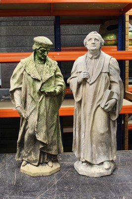Lot 850 - Pair of late 19th / early 20th century ceramic niche figures of historic notables