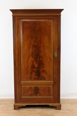 Lot 915 - Victorian mahogany wardrobe