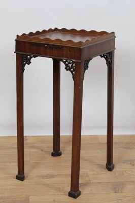 Lot 997 - Georgian mahogany kettle stand