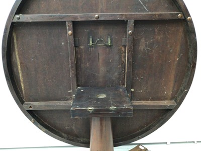 Lot 111 - Victorian mahogany circular tilt-top breakfast table