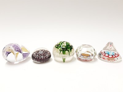 Lot 176 - Five various Murano Art Glass Paperweights (5)