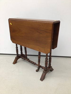 Lot 4 - Victorian mahogany Sutherland table, on ring turned understructure and sledge bases, 61cm wide, together with a Regency mahogany pembroke tablep