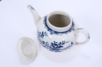 Lot 45 - Lowestoft Mansfield pattern teapot and sucrier, both with flower finials, the teapot of globular form with crescent mark and 13.3cm high, the sucrier 12.3cm high