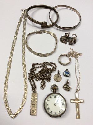 Lot 550 - Group silver and white metal jewellery and fob watch