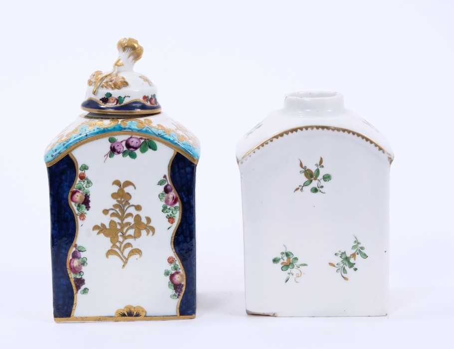 Lot 58 - Lowestoft tea canister and cover, painted in blue with the Robert Browne pattern, with added enamel decoration, and a further Lowestoft tea canister painted with gold and green sprigs
