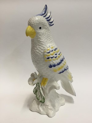 Lot 123 - Italian pottery model of a cockatoo, 38cm high