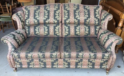 Lot 4 - Modern settee, together with three-seater companion sofa