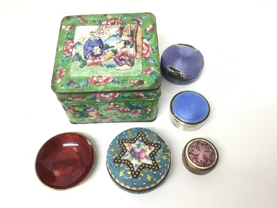 Lot 119 - Antique French silver gilt and enamel box, two silver and enamel pill boxes and other enamelware (6)