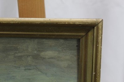 Lot 1017 - Manner of Sir Alfred Munnings, oil on board, A bay hunter in a landscape, in gilt frame, 29 x 38cm