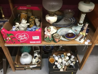 Lot 365 - Quality of decorative ceramics and glass, oil lamps etc