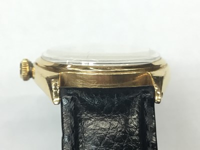 Lot 550 - 1950s gentlemen's Rolex Oyster Precision 18ct gold wristwatch with 17 jewel Patented Superbalance movement, the circular dial with outer seconds track, applied gold 'dagger' hour markers, gold hand...