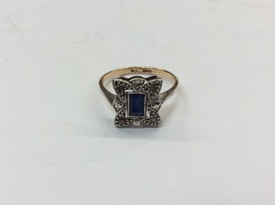 Lot 723 - 1920s sapphire and diamond dress ring in silver setting on 9ct gold shank