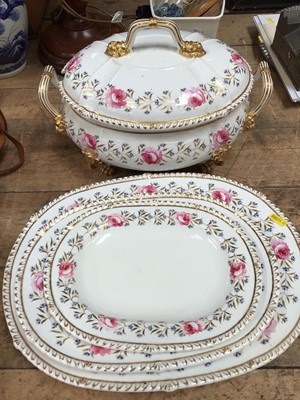 Lot 31 - Bloor Derby tureen and cover and dishes