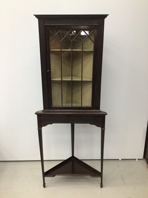 Lot 29 - Edwardian mahogany corner cupboard